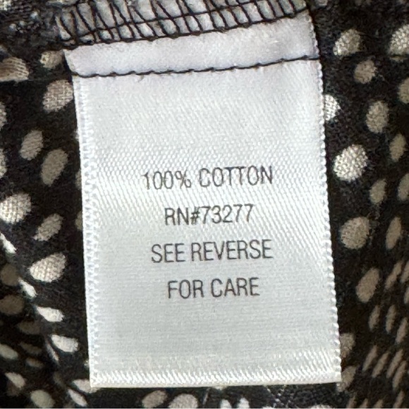 CROFT&BARROW ladies’ M button-up blouse, all cotton - spotty & dotty FUN! - Picture 5 of 8